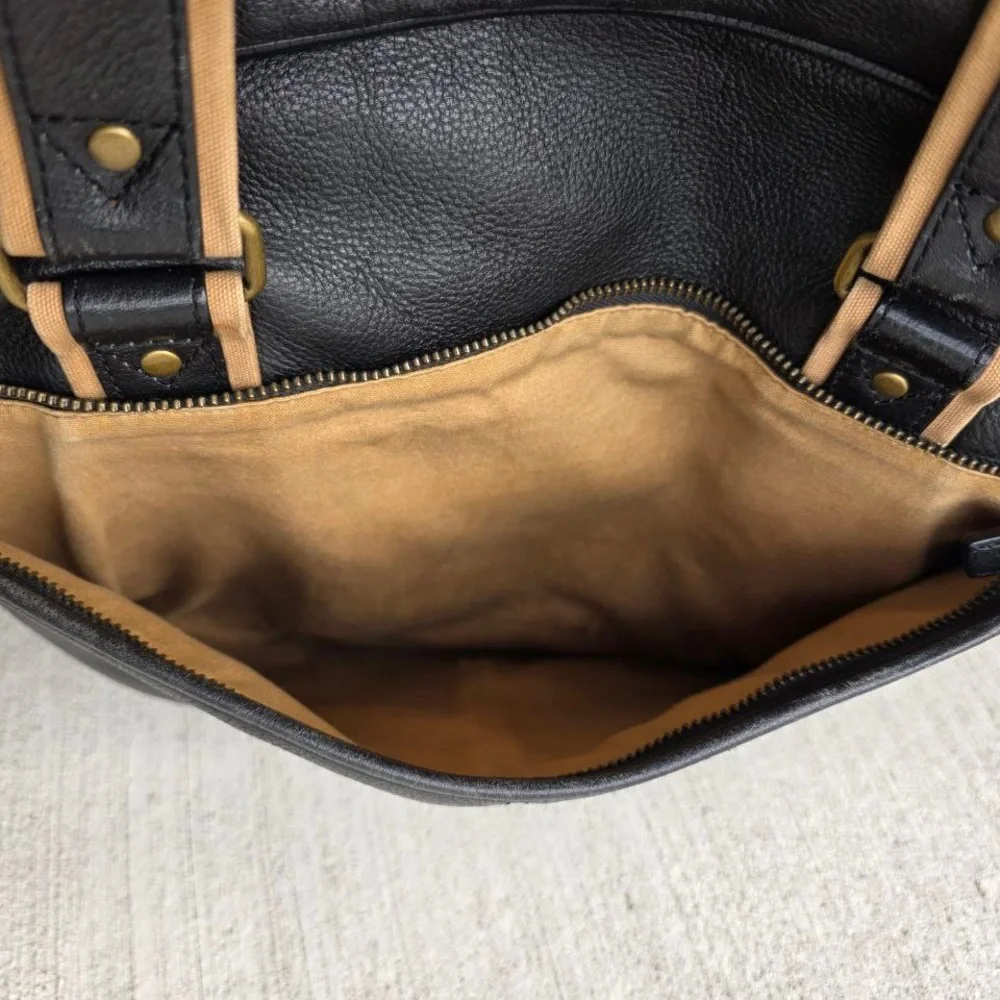 Levenger Black Leather Briefcase / Laptop Bag – 17” Wide